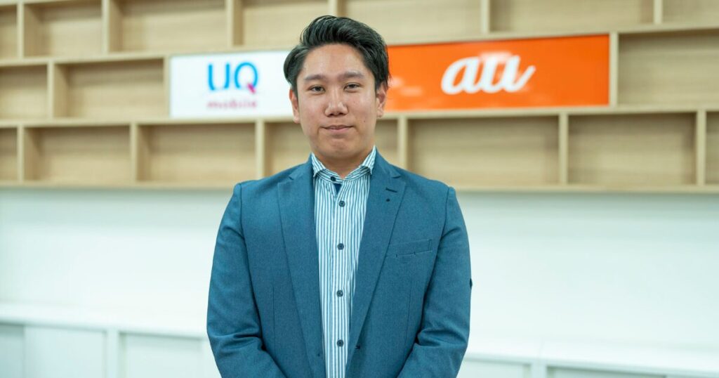 【KW_携帯ショップ店員 服装 ネイル】携帯ショップ店員の服装・ネイル基準とは？清潔感ある接客の身だしなみ